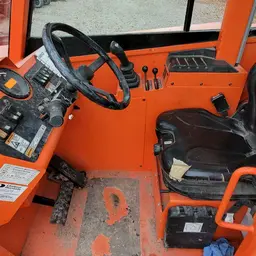 2016 SKYTRAK 8042 Forklift