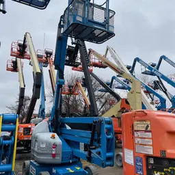 2013 Genie Z-40/23N RJ Articulating Boom Lift