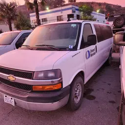 2016 CHEVROLET 3500EXTLTGRWD Vehicle