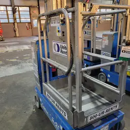 2017 Genie GR-20 Self-Propelled One-Person Lift