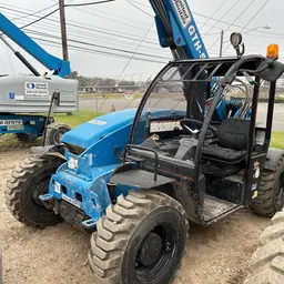 2017 Genie GTH-5519 Forklift