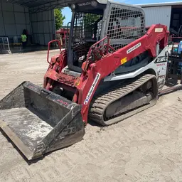 2018 Takeuchi TL10V2-R Track Loader