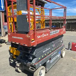 2016 Skyjack SJIII3226 Scissor Lift