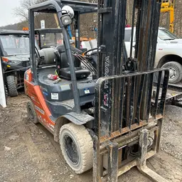 2018 Toyota 8FGU25 Warehouse Forklift