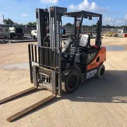 2015 Doosan D30S-7 Warehouse Forklift