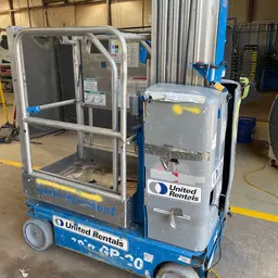 2016 Genie GR-20 Self-Propelled One-Person Lift