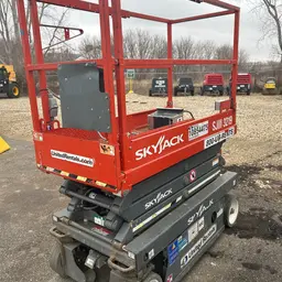 2018 Skyjack SJIII3219 Scissor Lift