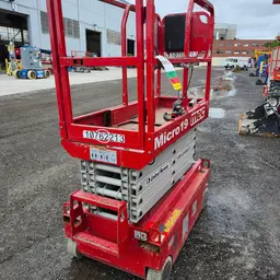 2018 MEC MICRO 19 Scissor Lift