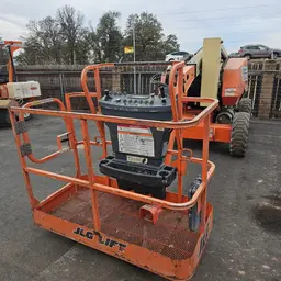 2017 JLG 340AJ Articulating Boom Lift